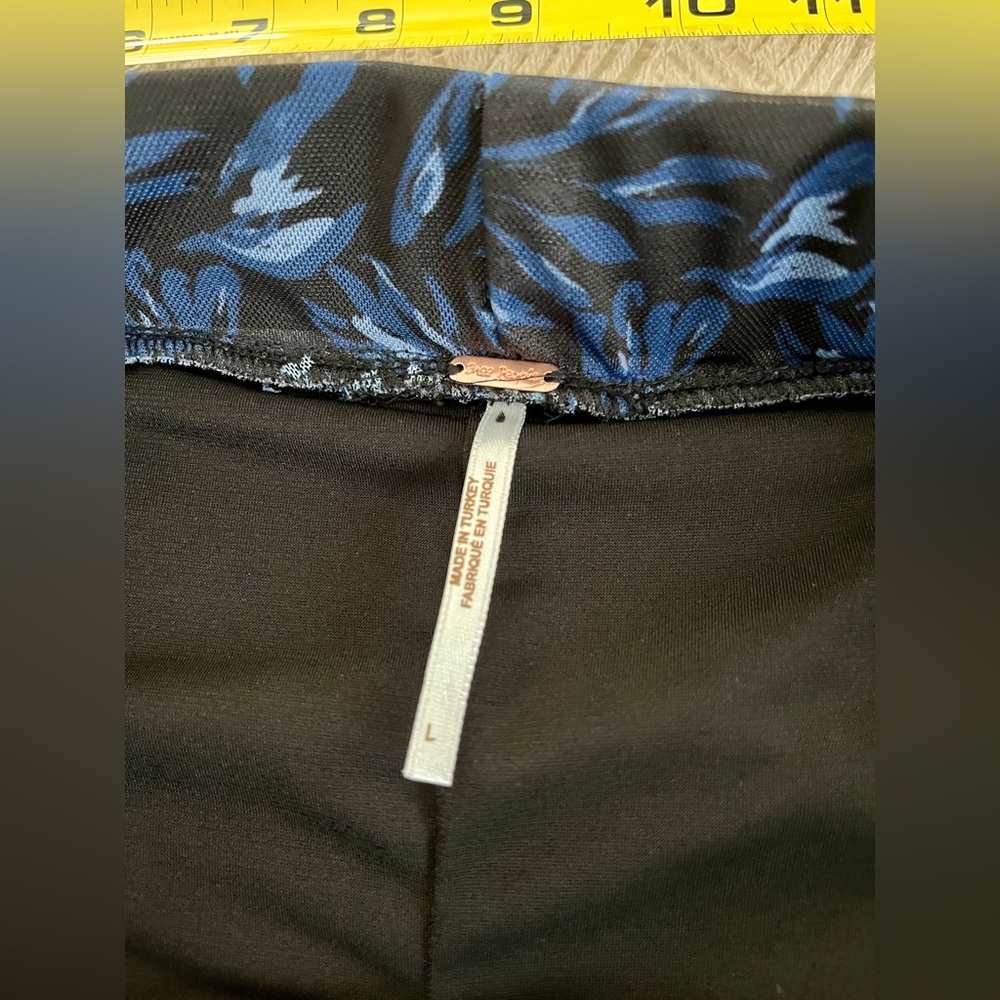 Free People Romi mesh mini skirt in blue floral size large - Picture 10 of 13